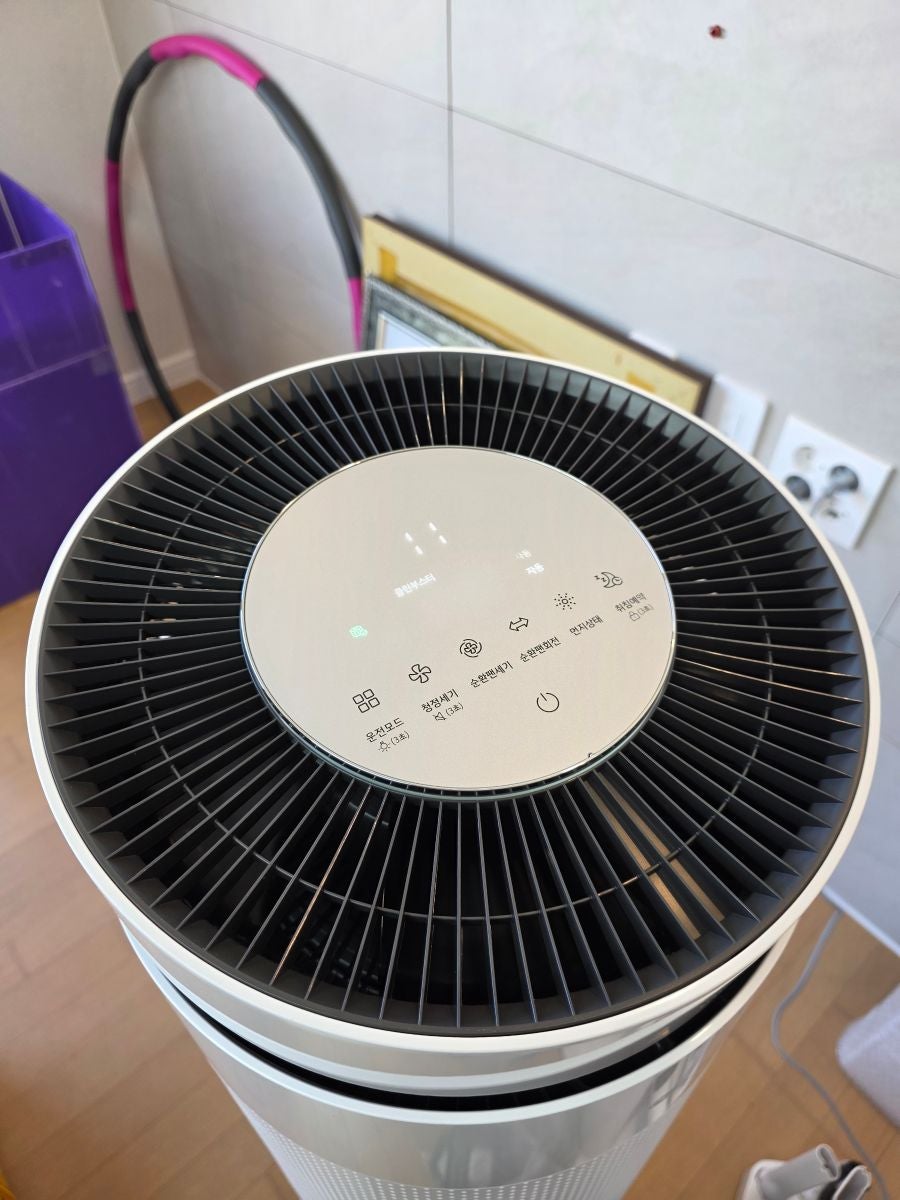 헤드 부분이 자유로운 LG 퓨리케어 AI 360도 공기청정기 후기 사진 | 출처: 렌트리
