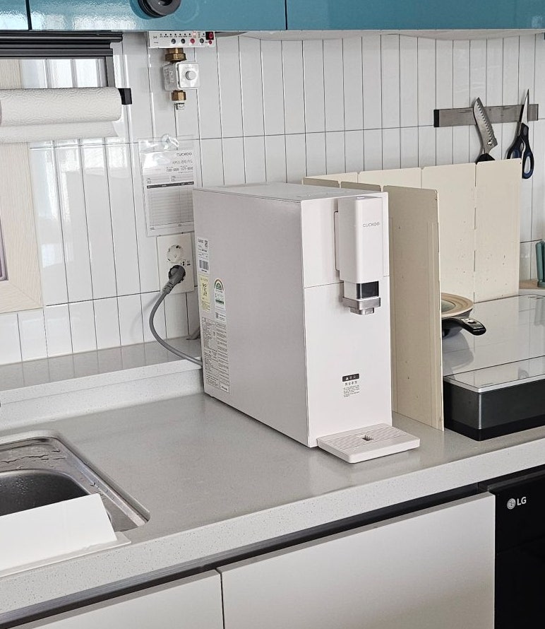 16.6cm의 쿠쿠 스팀100 끓인물 정수기