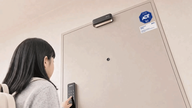 캡스홈 현관 CCTV 이미지 14